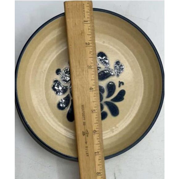 Pfaltzgraff Folk Art 8‑Pc Dinnerware Set Blue Floral Tan USA Stoneware VT - Picture 9 of 11